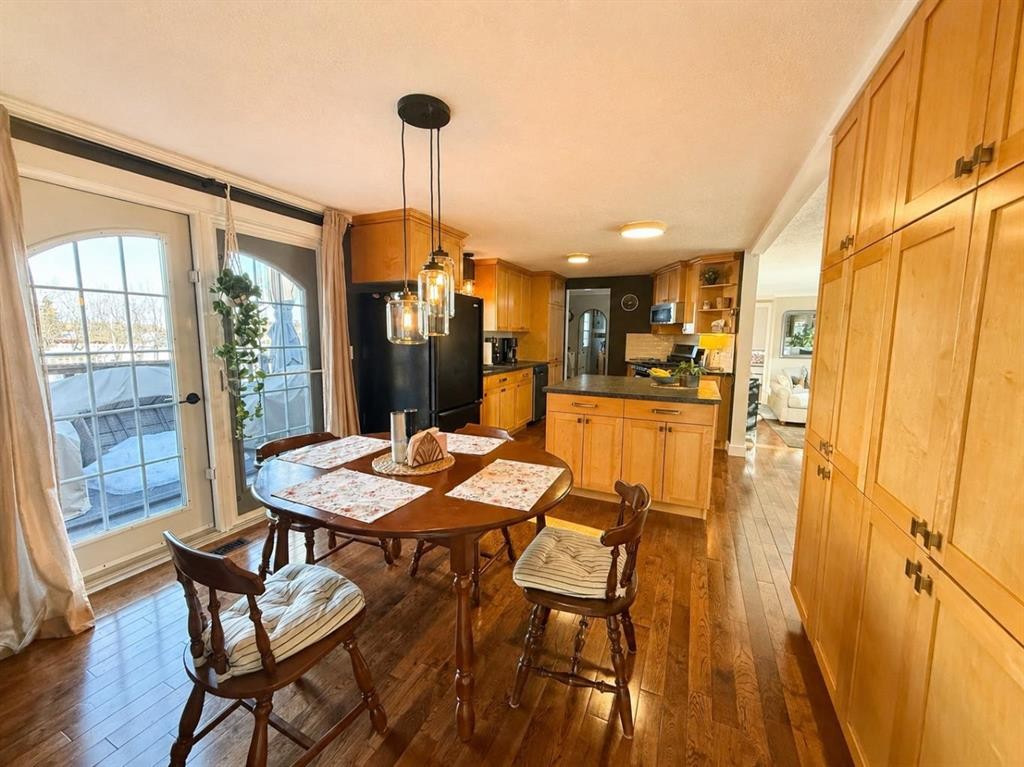 









4819


1

Street,
Donnelly,




AB
T0H 1G0

