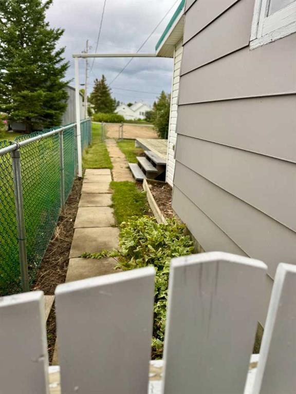 









107


Central Avenue S.W.

,
Falher,




AB
T0H 1M0

