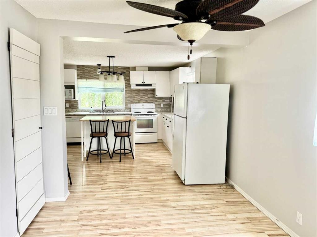 









107


Central Avenue S.W.

,
Falher,




AB
T0H 1M0

