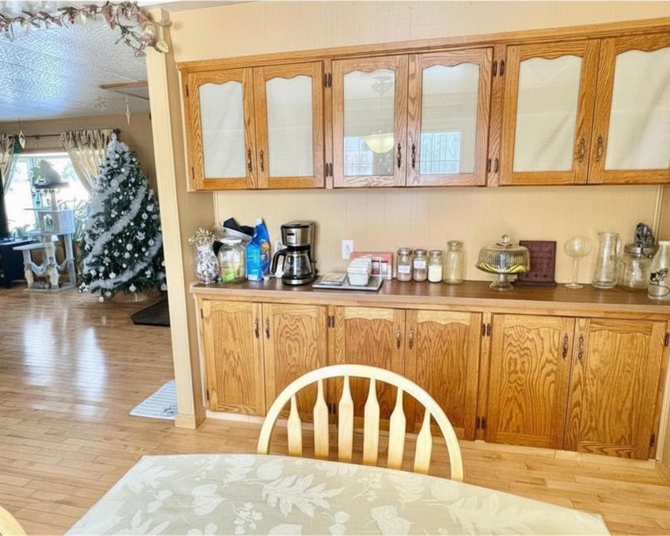 









20427


Highway 2

,
Rural Smoky River No. 130, M.D. of,




AB
T0H 1G0

