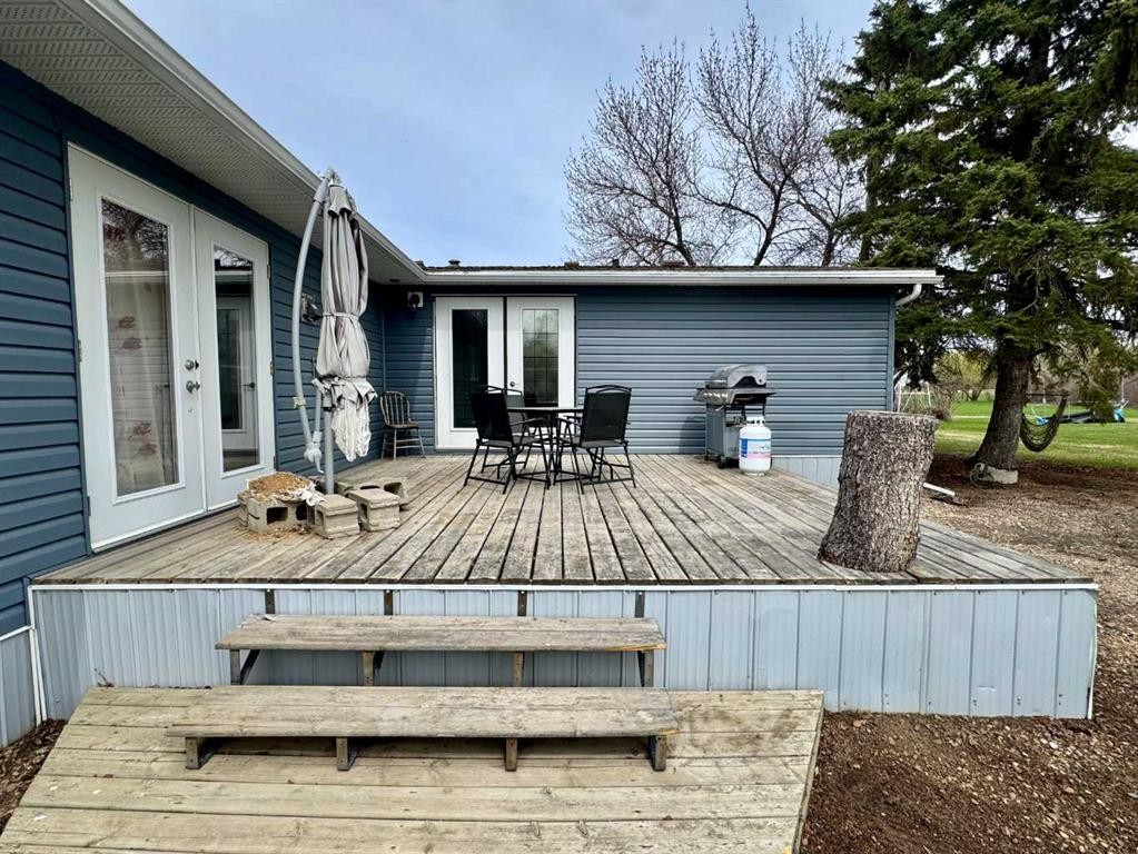 









20427


Highway 2

,
Rural Smoky River No. 130, M.D. of,




AB
T0H 1G0

