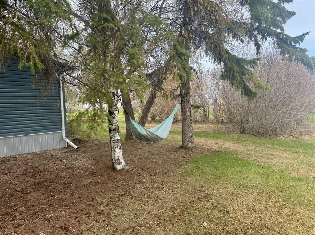 









20427


Highway 2

,
Rural Smoky River No. 130, M.D. of,




AB
T0H 1G0

