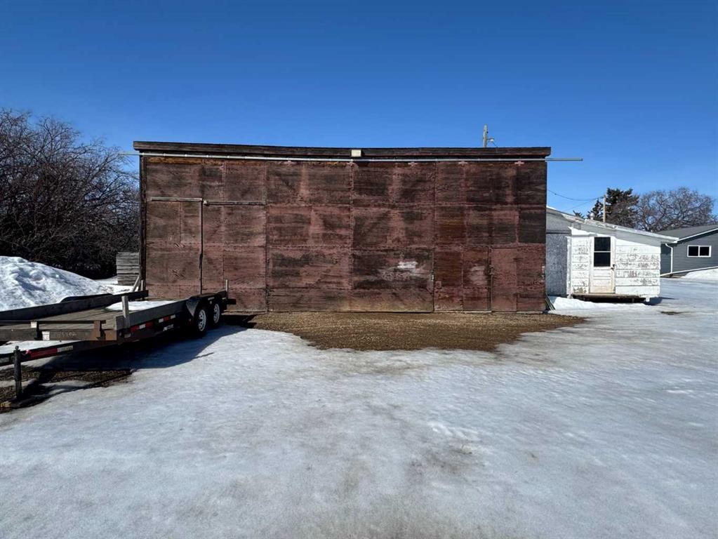









20427


Highway 2

,
Rural Smoky River No. 130, M.D. of,




AB
T0H 1G0

