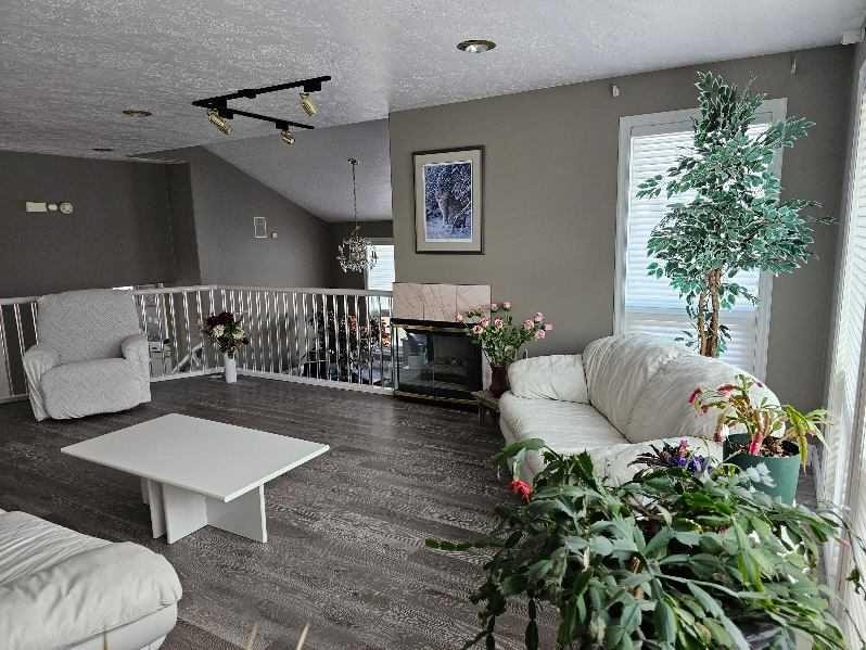 









17423


Highway 2

,
High Prairie,




AB
T0G 1E0

