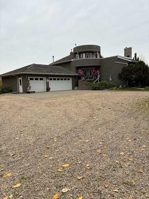 









17423


Highway 2

,
High Prairie,




AB
T0G 1E0

