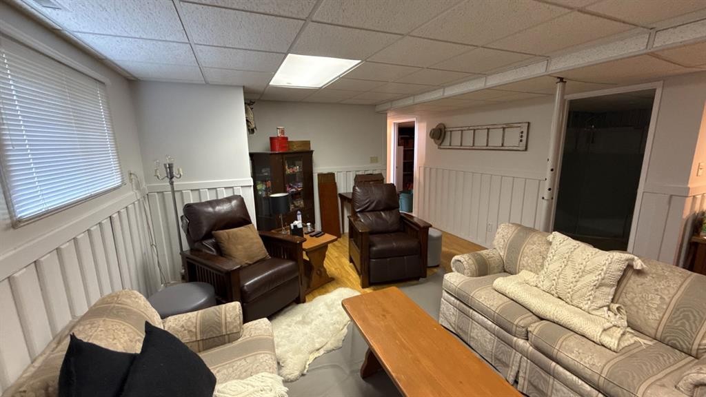 









9707


103

Street,
Nampa,




AB
T0H 2R0

