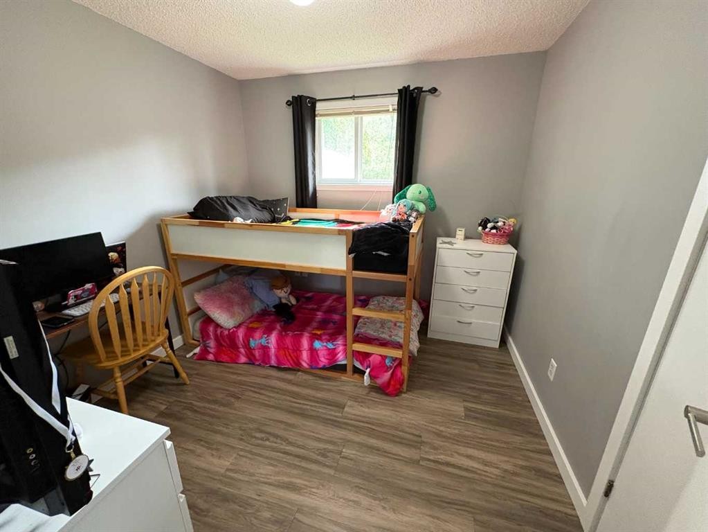 









10709


89

Street,
Peace River,




AB
T8S 1S4

