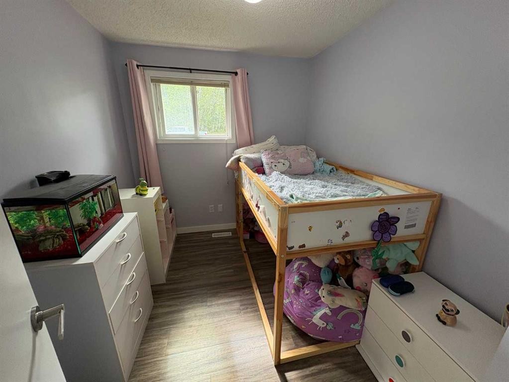 









10709


89

Street,
Peace River,




AB
T8S 1S4

