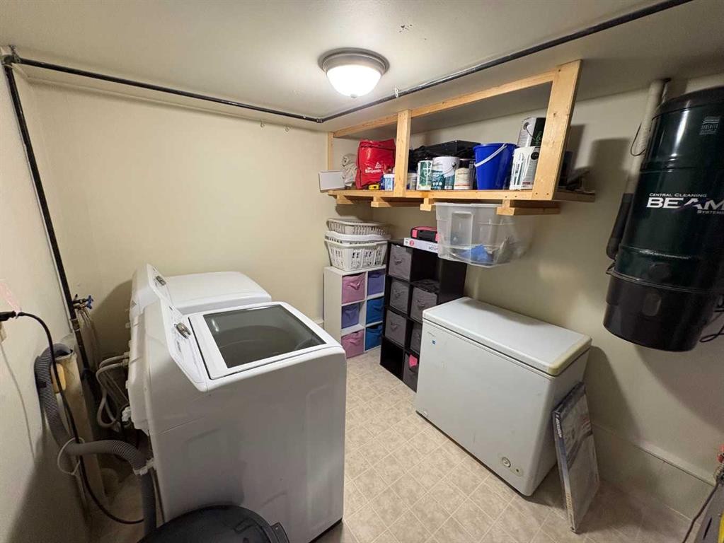 









10709


89

Street,
Peace River,




AB
T8S 1S4


