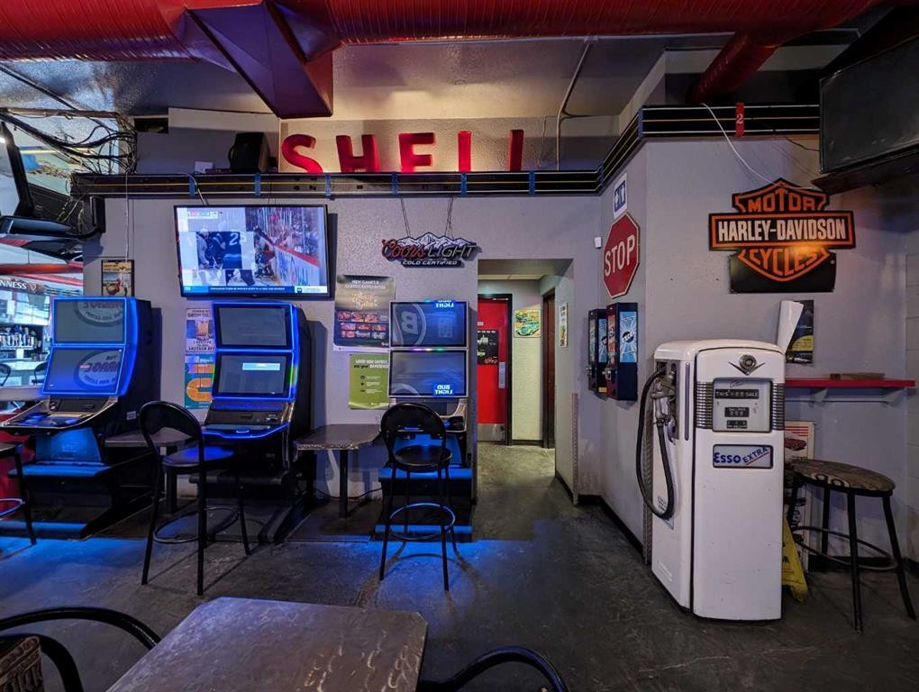 









710


Gershaw

Drive Southwest,
Medicine Hat,




AB
T1A 5C8

