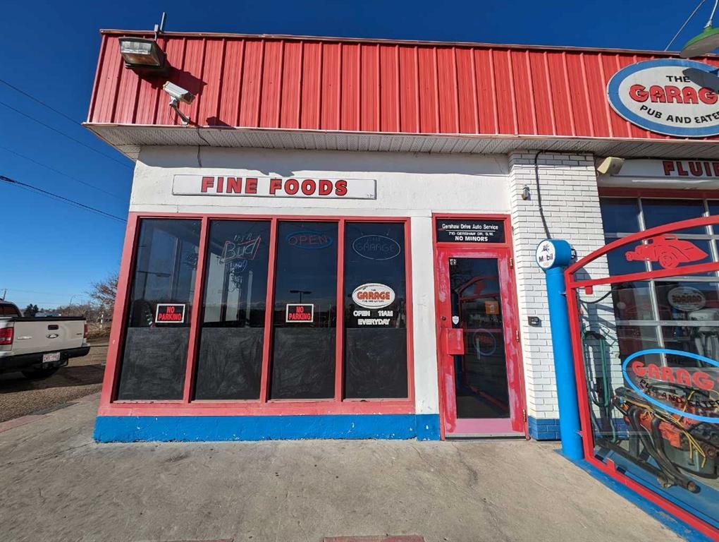 









710


Gershaw

Drive Southwest,
Medicine Hat,




AB
T1A 5C8

