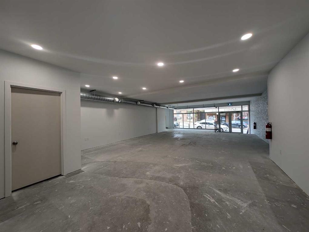 









533


4

Street Southeast,
Medicine Hat,




AB
T1A 0K7

