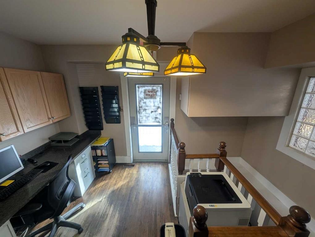 









17


Dunmore

Road Southeast,
Medicine Hat,




AB
T1A 1Z5

