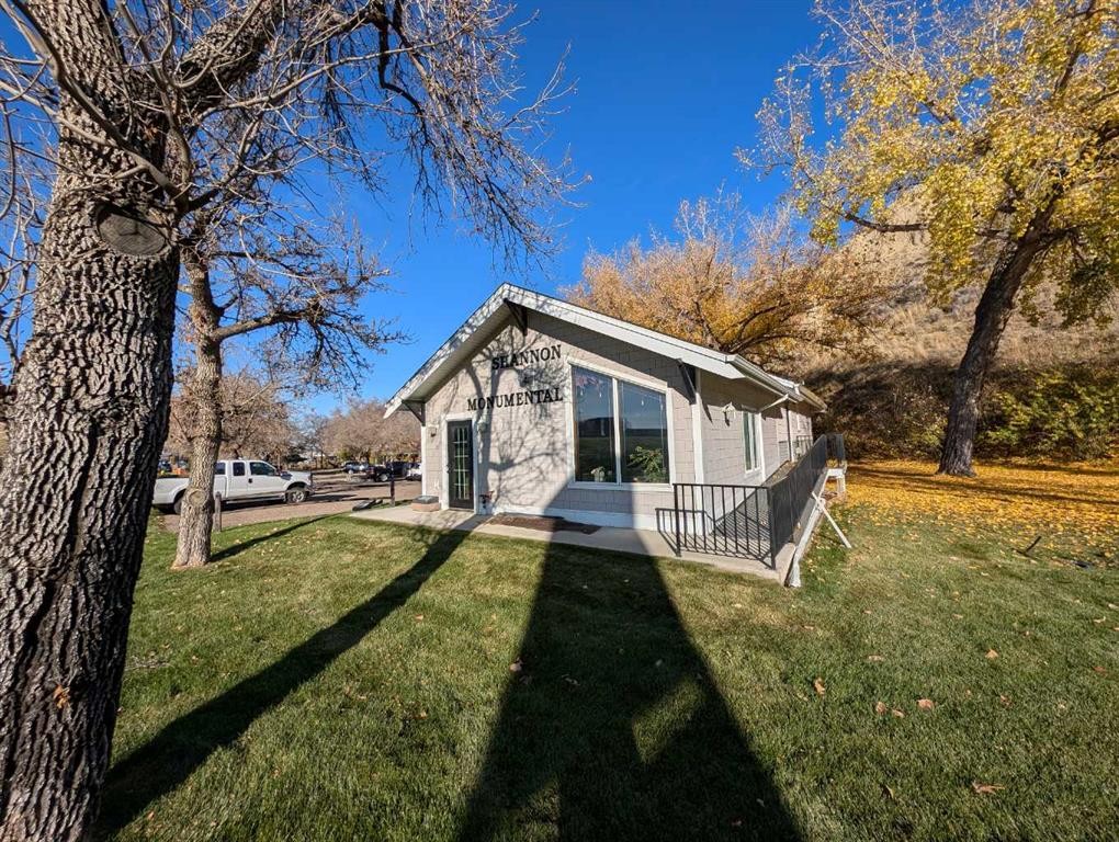 









17


Dunmore

Road Southeast,
Medicine Hat,




AB
T1A 1Z5

