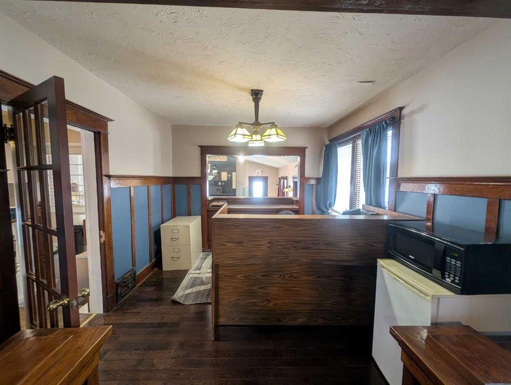 









17


Dunmore

Road Southeast,
Medicine Hat,




AB
T1A 1Z5

