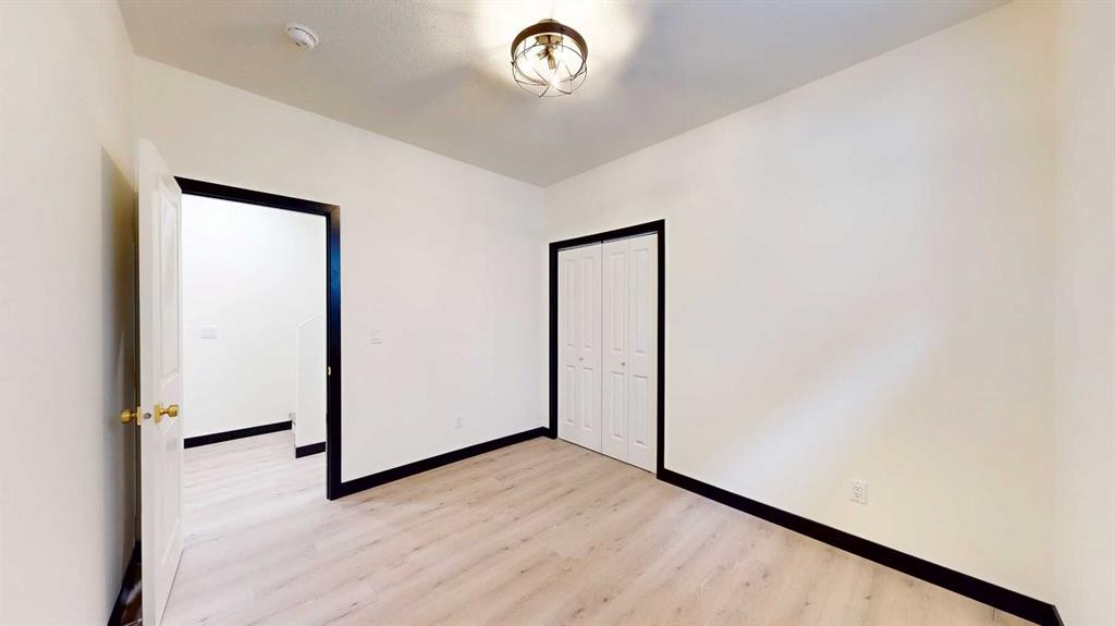 









105


5

Street Northeast,
Redcliff,




AB
T0J2P0

