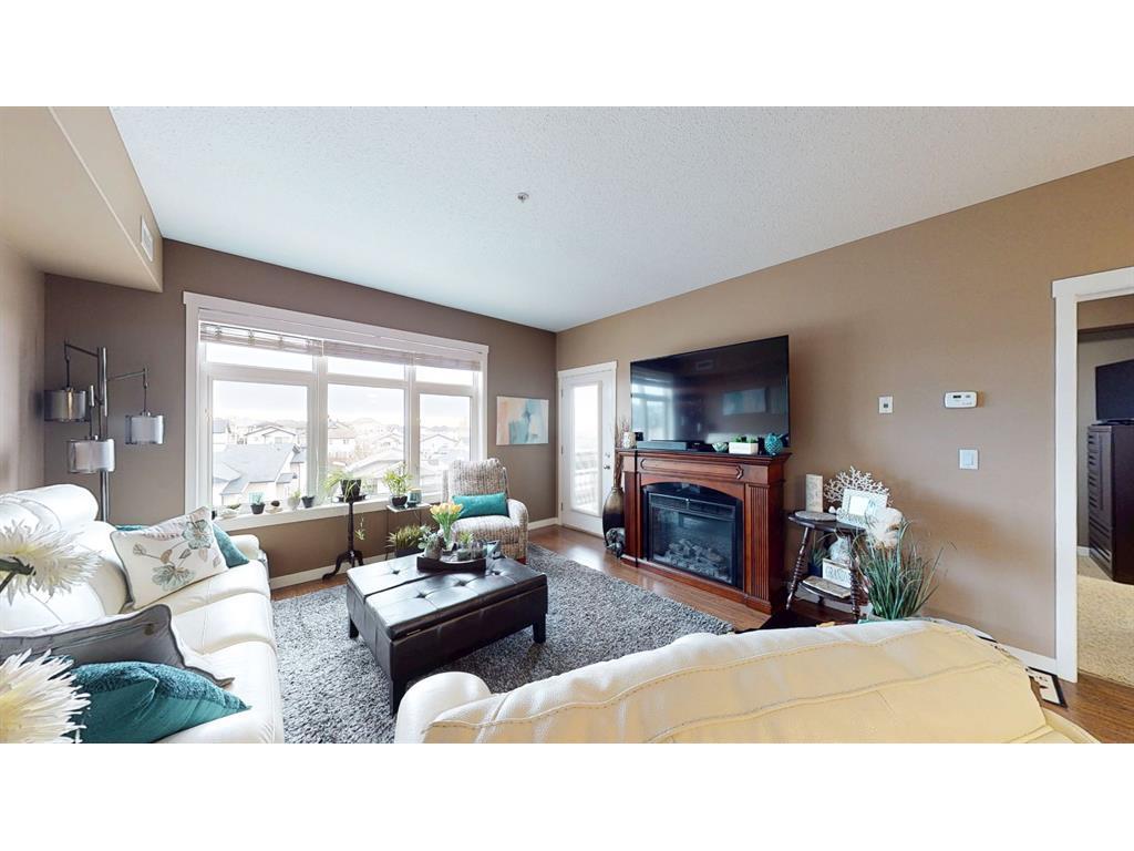









19


Terrace

View Northeast, 318,
Medicine Hat,




AB
T1C 0E8

