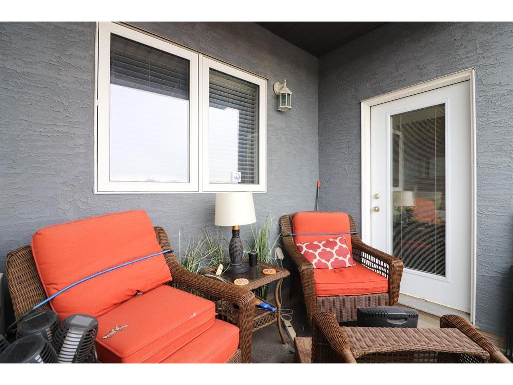 









19


Terrace

View Northeast, 318,
Medicine Hat,




AB
T1C 0E8

