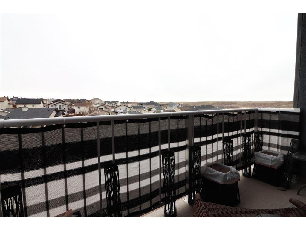 









19


Terrace

View Northeast, 318,
Medicine Hat,




AB
T1C 0E8

