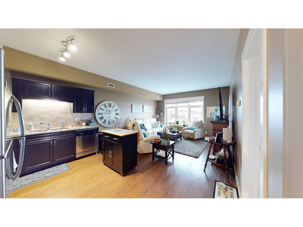 









19


Terrace

View Northeast, 318,
Medicine Hat,




AB
T1C 0E8

