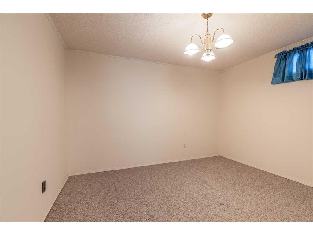 









188


Burns

Crescent Northwest,
Medicine Hat,




AB
T1A 6V9

