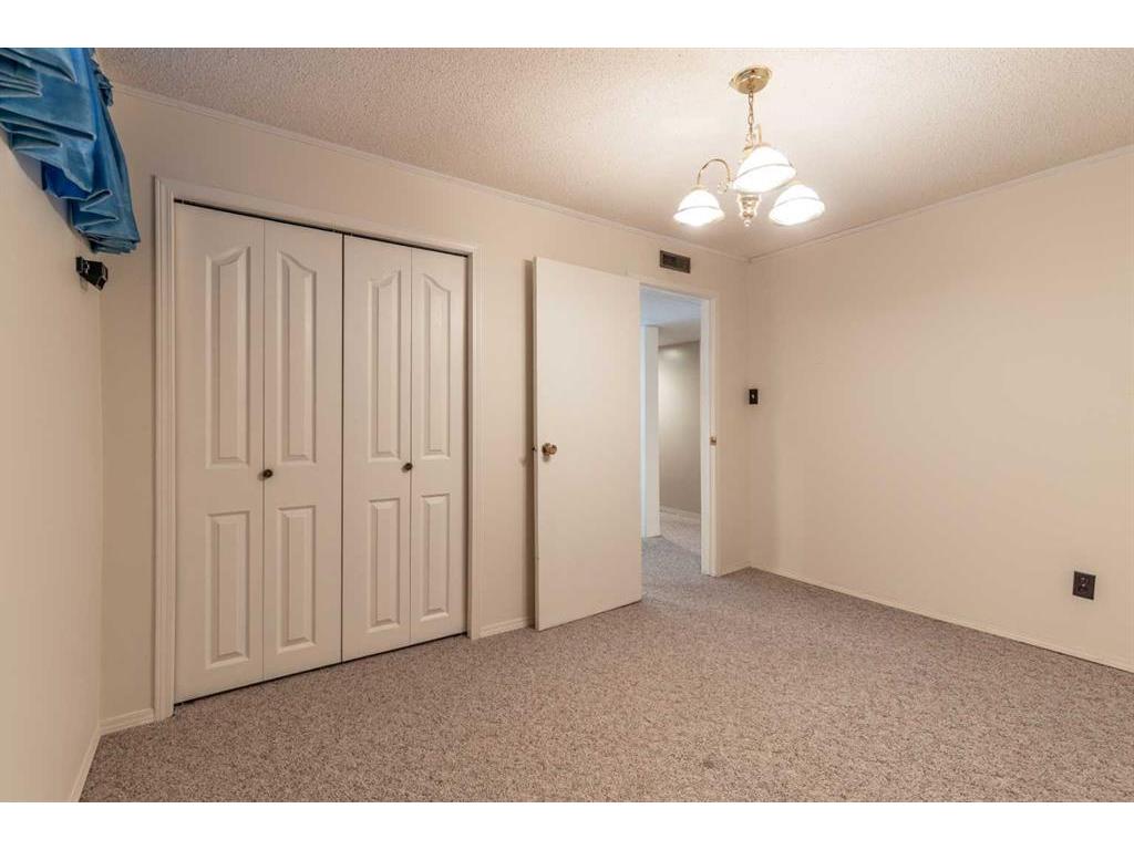 









188


Burns

Crescent Northwest,
Medicine Hat,




AB
T1A 6V9

