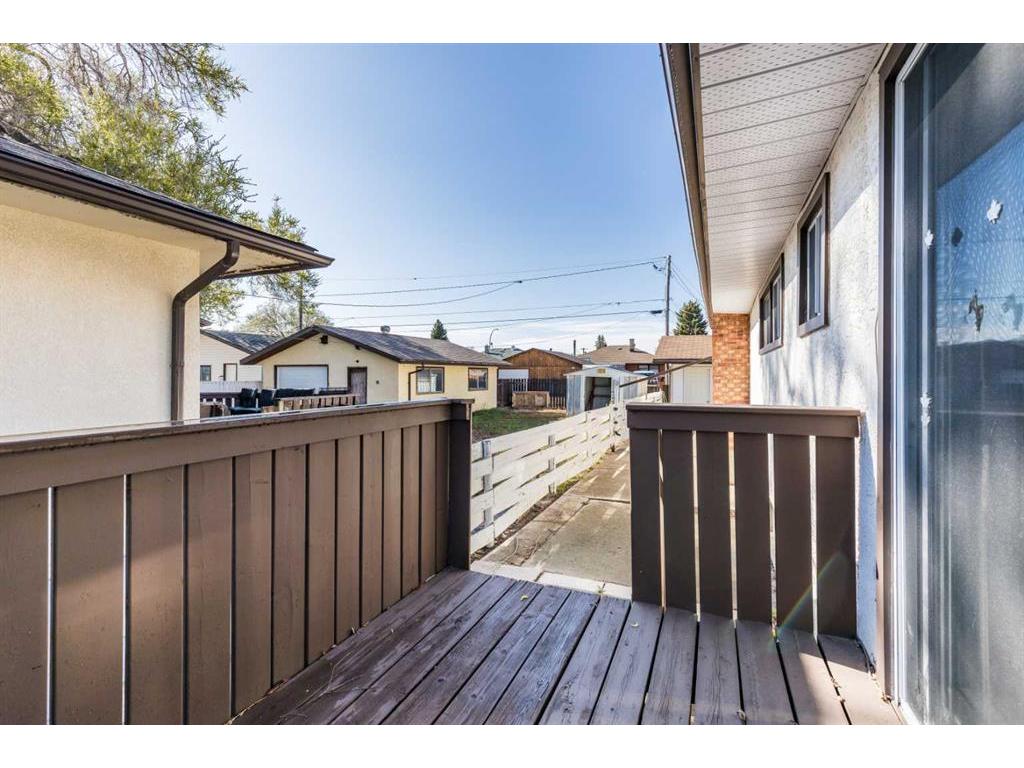 









188


Burns

Crescent Northwest,
Medicine Hat,




AB
T1A 6V9


