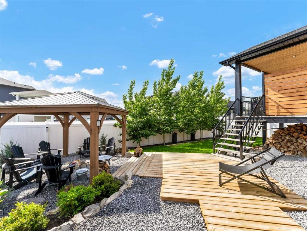 









21


Hamptons

Gate Southeast,
Medicine Hat,




AB
T1B 0N7

