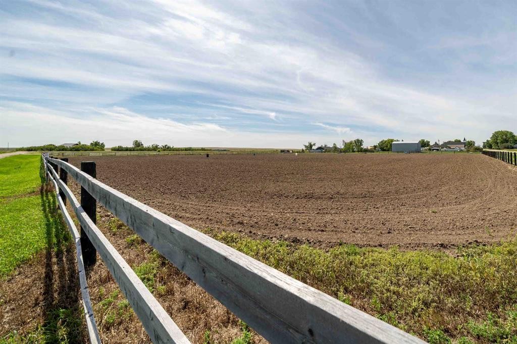 









17


2

Street,
Schuler,







AB
T0J 3B0

