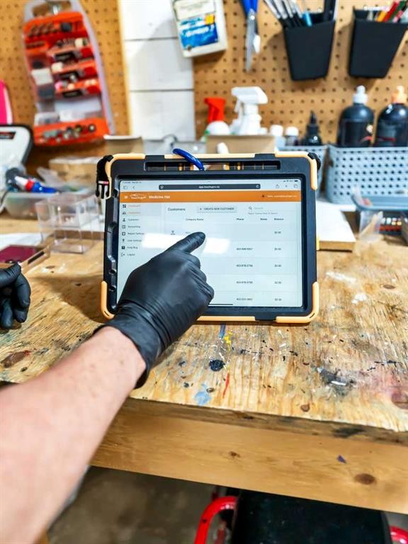 









677B


South Railway

Street Southeast,
Medicine Hat,




AB
T1A2V8

