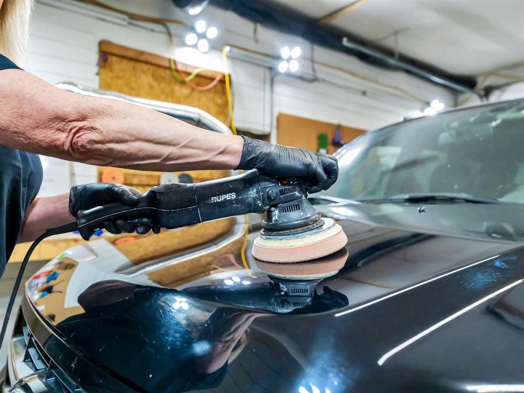 









677B


South Railway

Street Southeast,
Medicine Hat,




AB
T1A2V8

