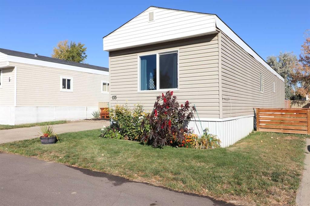 









4000


13

Avenue Southeast, 133,
Medicine Hat,




AB
T1B 1J3

