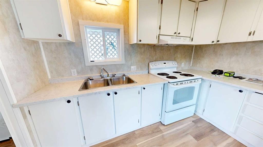 









4000


13

Avenue Southeast, 133,
Medicine Hat,




AB
T1B 1J3

