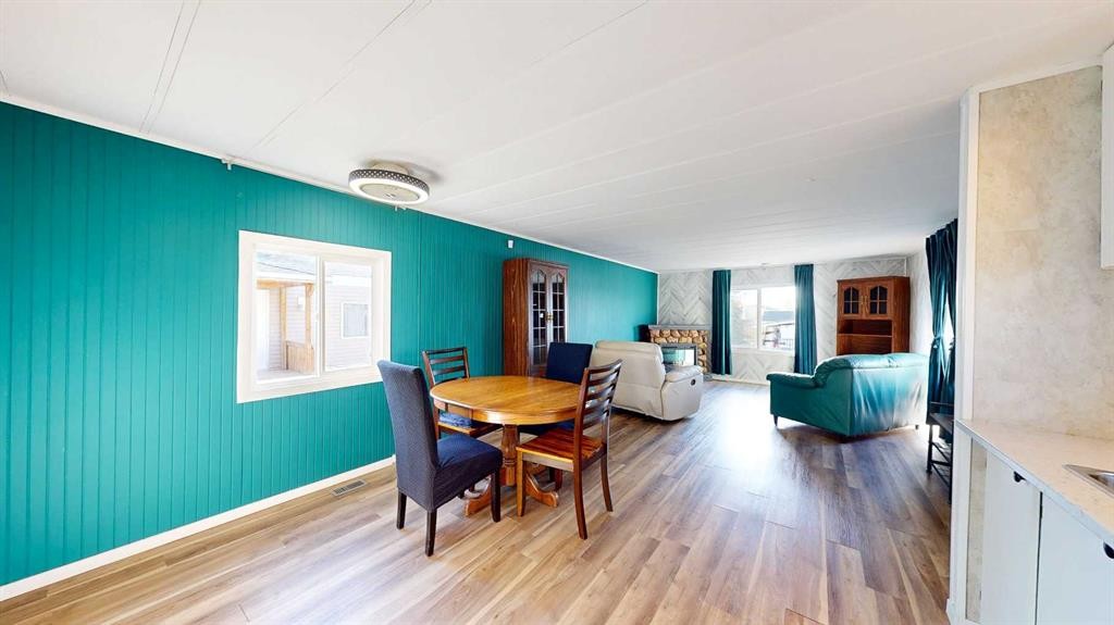 









4000


13

Avenue Southeast, 133,
Medicine Hat,




AB
T1B 1J3

