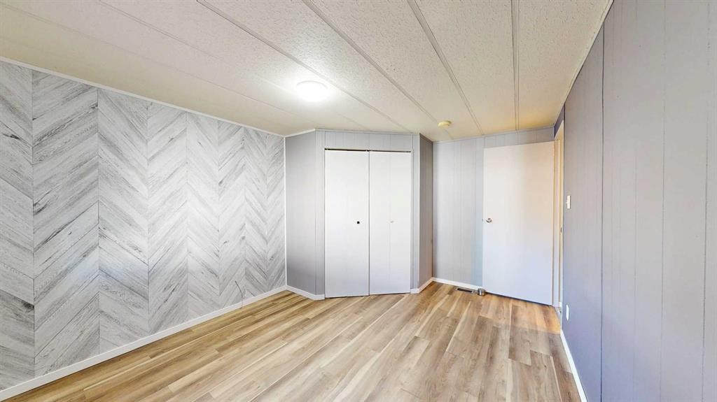 









4000


13

Avenue Southeast, 133,
Medicine Hat,




AB
T1B 1J3

