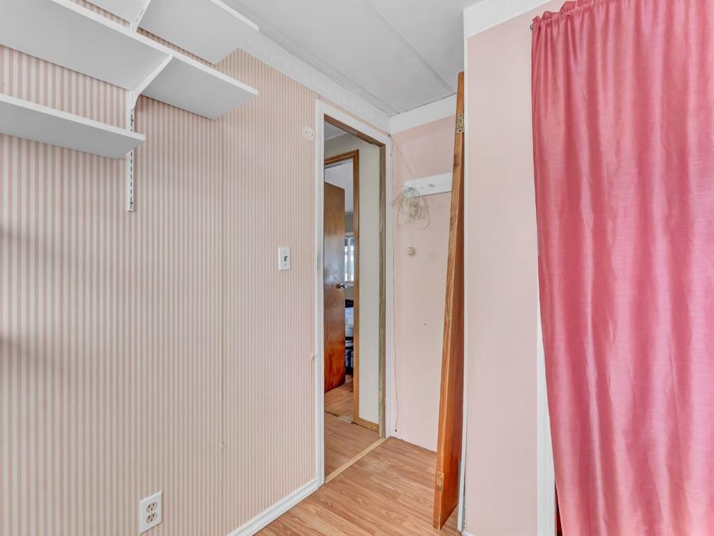 









4000


13

Avenue Southeast, 93,
Medicine Hat,




AB
T1B1J3

