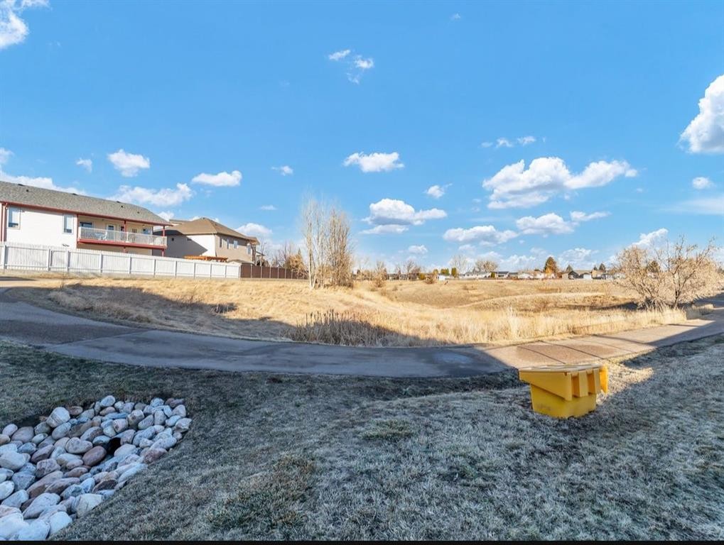 









28


Saamis

Close Southwest,
Medicine Hat,




AB
T1B4v6

