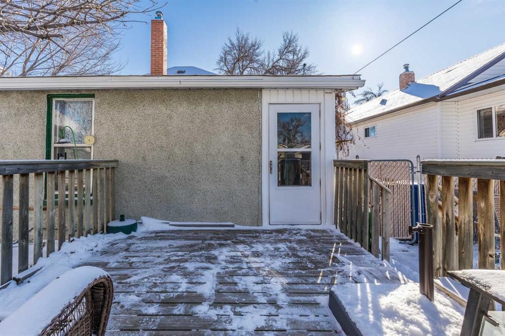 









966


Yuill

Street Southeast,
Medicine Hat,




AB
T1A 0Y8

