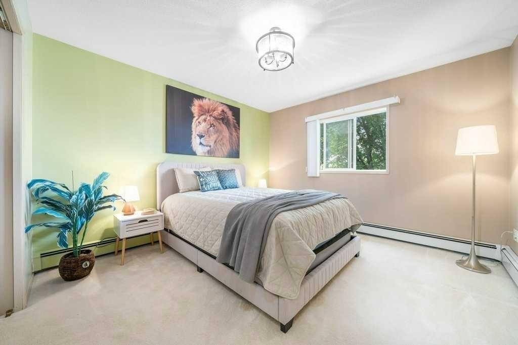 









245


Red Deer

Drive Southwest, 202,
Medicine Hat,




AB
T1A8P4

