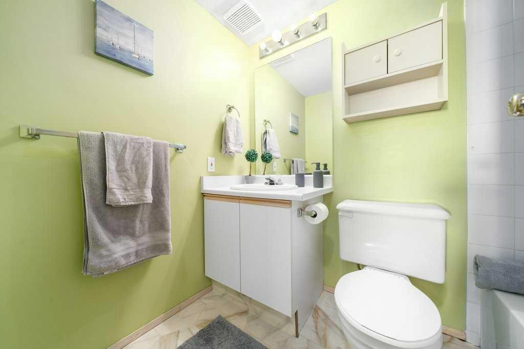 









245


Red Deer

Drive Southwest, 202,
Medicine Hat,




AB
T1A8P4

