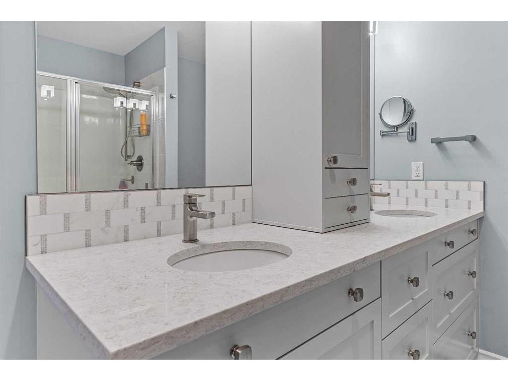 









137


Stone Creek

Road, 3,
Canmore,




AB
T1W 3A6

