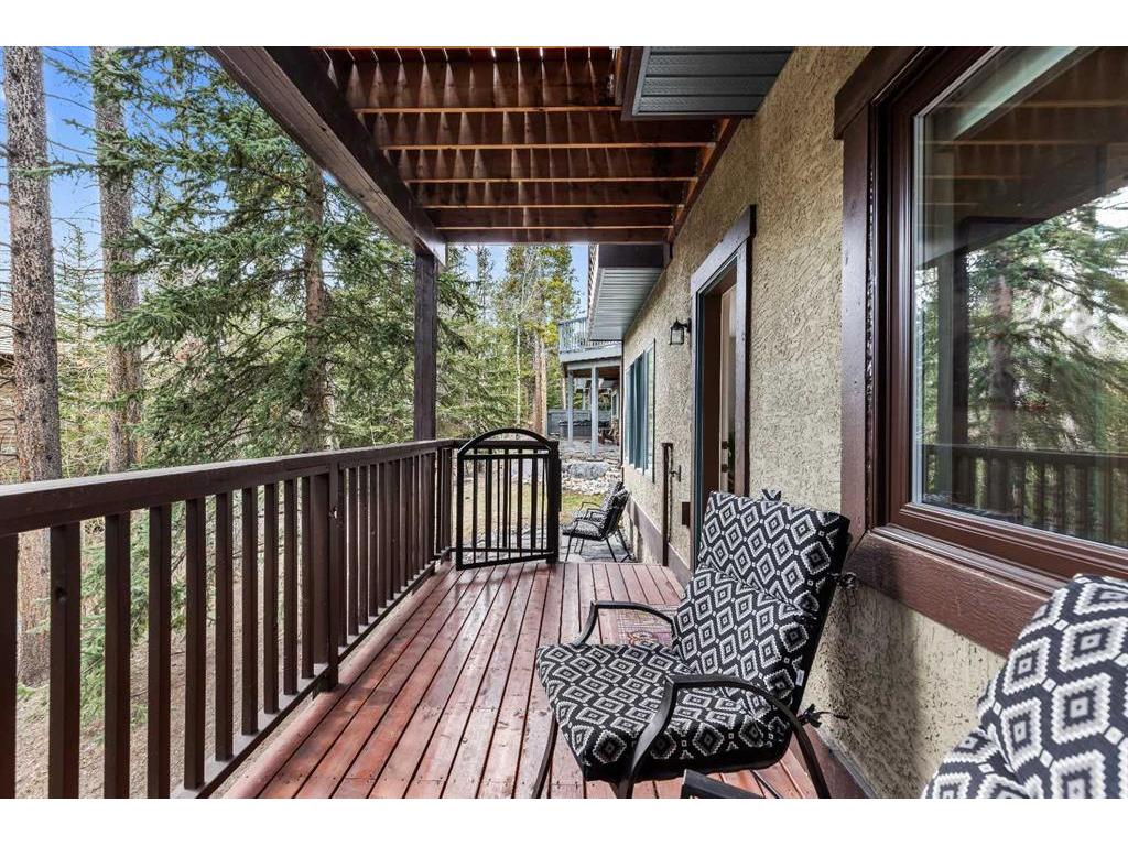 









137


Stone Creek

Road, 3,
Canmore,




AB
T1W 3A6

