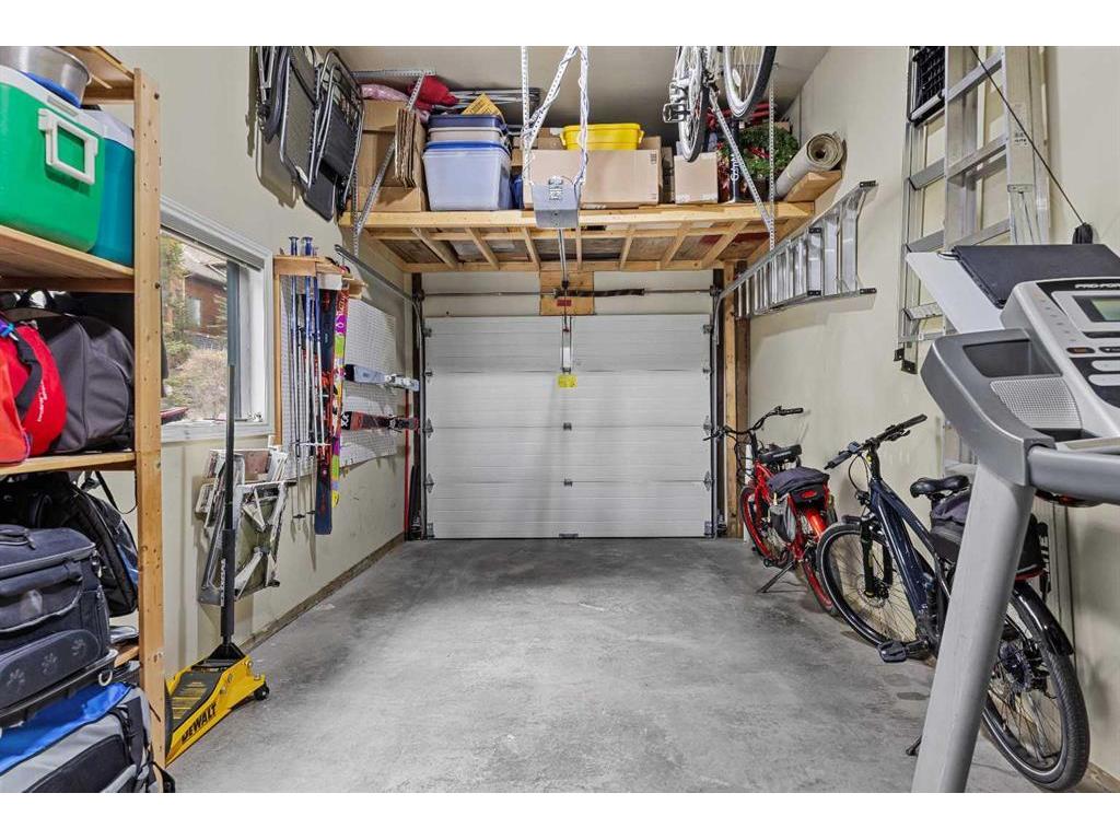 









137


Stone Creek

Road, 3,
Canmore,




AB
T1W 3A6

