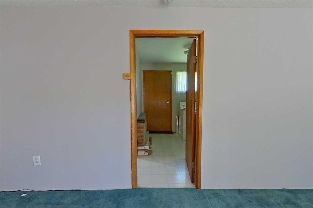 









5009


48 Avenue

,
Athabasca,




AB
T9S2A4

