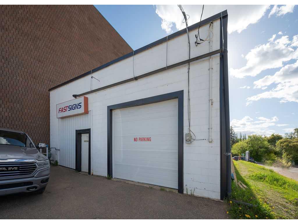 









4814


50

Street,
Athabasca,




AB
T9S 1C9

