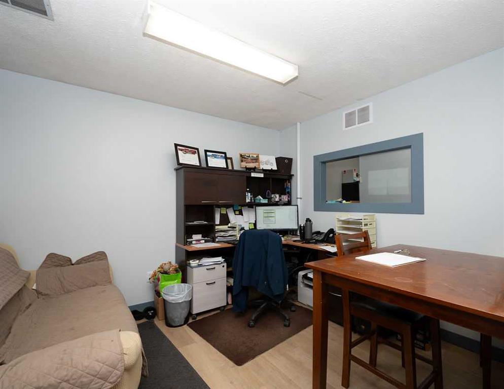 









4814


50

Street,
Athabasca,




AB
T9S 1C9

