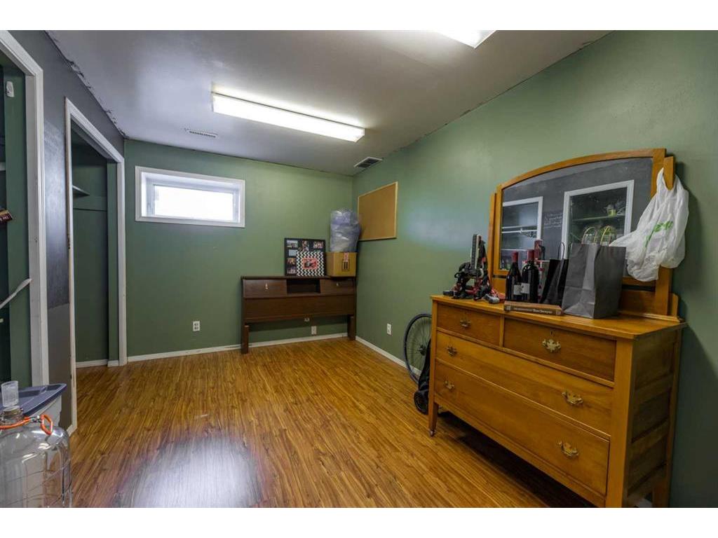 









5001


52

Street,
Robb,




AB
T0E 1X0

