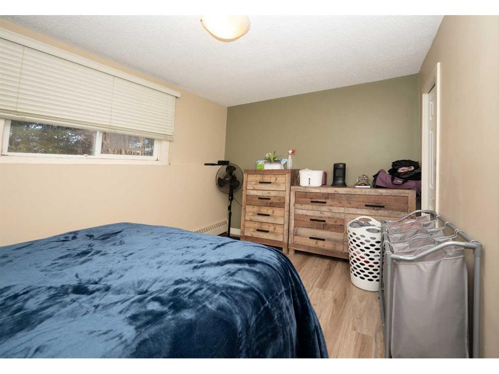 









4505


53

Street, 102,
Athabasca,




AB
T9S 1K1

