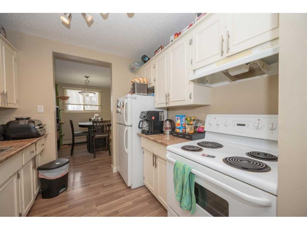 









4505


53

Street, 102,
Athabasca,




AB
T9S 1K1

