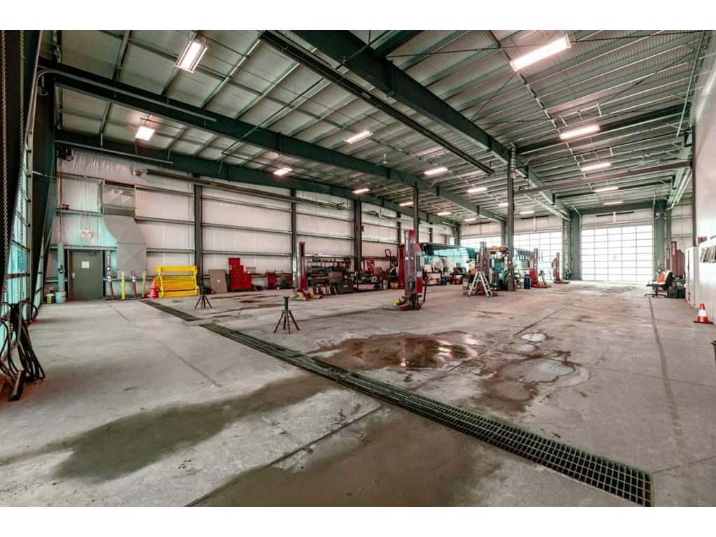









156


Steele

Crescent,
Hinton,




AB
T7V 2G5

